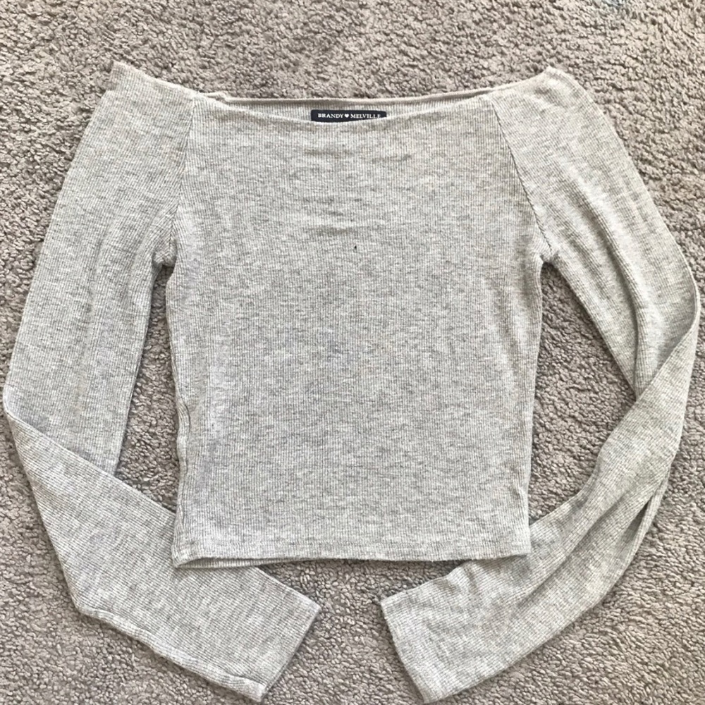 brandy melville rare "mayson" top